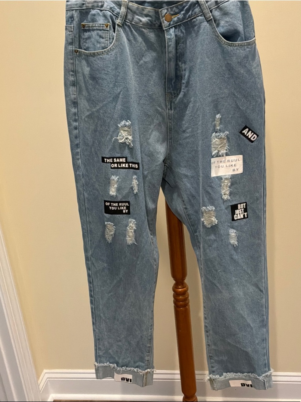 SHEIN Light Blue Women's Relaxed Ripped Jeans with Patch Accents